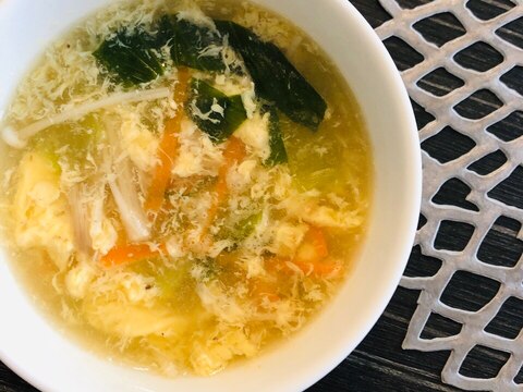 XO醬で中華風☆青梗菜とえのきの玉子スープ